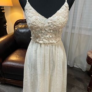Elegant Cream Lace Midi Dress